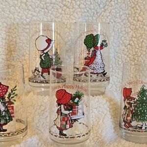 Vintage Holly Hobbie, Coke, glasses. 5 different scenes